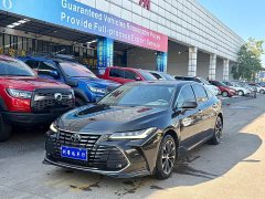 Toyota Avalon 2.0L Luxury - ფოტო 1