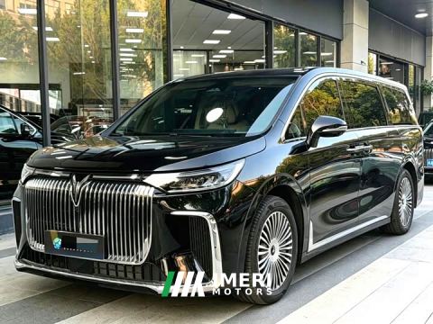 2025 Voyah Lantu Dreamchaser PHEV AWD Excellence Kunpeng Edition