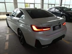 BMW 3 Series 325i M Sport Package - фото 4