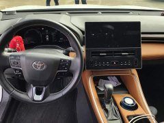 Toyota Avalon Hybrid 2.0L Luxury - фото 12