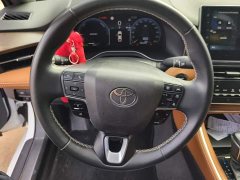 Toyota Avalon Hybrid 2.0L Luxury - фото 15