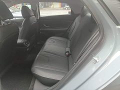 Hyundai Elantra 1.5L CVT Luxury - ფოტო 16