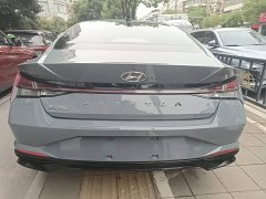 Hyundai Elantra 1.5L CVT Luxury - ფოტო 5