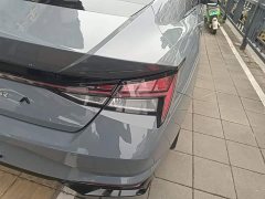 Hyundai Elantra 1.5L CVT Luxury - ფოტო 7