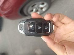 Hyundai Elantra 1.5L CVT Luxury - ფოტო 8