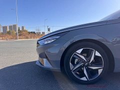 Hyundai Elantra 240TGDi DCT LUX Luxury Edition - ფოტო 18
