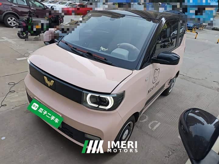 Wuling Hongguang MINIEV Macaron Premium Edition LFP