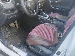 Toyota RAV4 2.0L CVT FWD Fashion Plus - photo 9