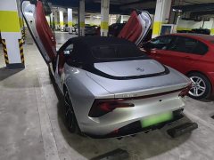 SAIC MG Cyberster 580km Prestige Edition - ფოტო 4