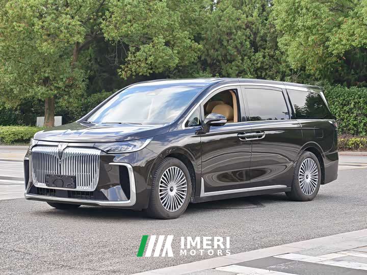 Voyah Lantu Dreamchaser PHEV AWD Flagship Kunpeng Edition