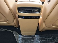 Voyah Lantu Dreamchaser PHEV AWD Flagship Kunpeng Edition - фото 10