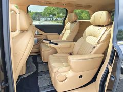 Voyah Lantu Dreamchaser PHEV AWD Flagship Kunpeng Edition - фото 14