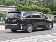 Voyah Lantu Dreamchaser PHEV AWD Flagship Kunpeng Edition - фото 17