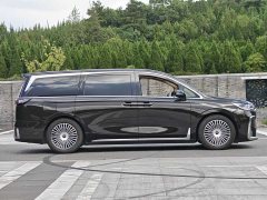 Voyah Lantu Dreamchaser PHEV AWD Flagship Kunpeng Edition - фото 4