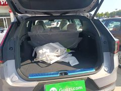 Volvo XC70 Plug-in Hybrid AWD Extended Range Core - ფოტო 18