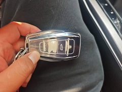 Geely Emgrand 4th Generation 1.5L CVT Luxury - фото 8