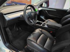 Tesla Model Y Rear-Wheel Drive - ფოტო 6