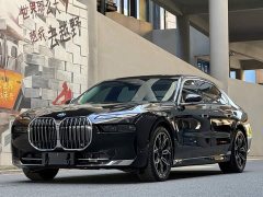 BMW 7 Series 735Li Luxury Package - ფოტო 1