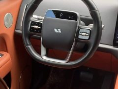 Li Auto L9 Pro - ფოტო 11