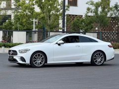 Mercedes-Benz E-Class (Imported) E 260 Coupe - ფოტო 1
