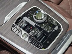 BMW X7 xDrive40i Premier Luxury Package - photo 14