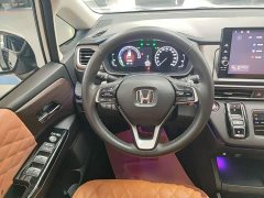 Honda Odyssey 2.0L e:HEV Sharp Comfort Edition - ფოტო 10