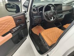 Honda Odyssey 2.0L e:HEV Sharp Comfort Edition - ფოტო 15