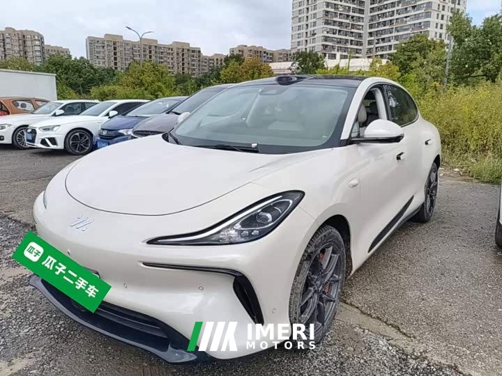IM Motors Zhiji LS6 Max Long Range