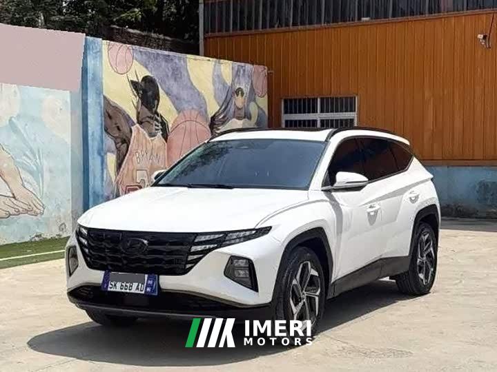 Hyundai Tucson L 1.5T Automatic Two-Wheel Drive LUX Premium Edition