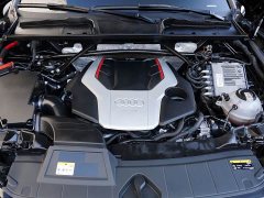 Audi SQ5 3.0 TFSI quattro - ფოტო 12