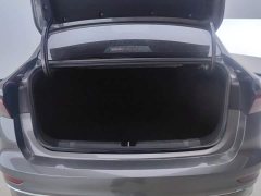Geely Emgrand 4th Generation 1.5L CVT Luxury - photo 4