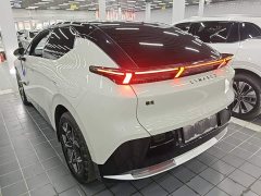 Lynk & Co Geely Linker 20 530km Rear-wheel Drive Pro - фото 4