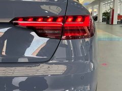 Audi A4L 40 TFSI quattro RS Package Dynamic Edition - ფოტო 8