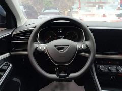 Volkswagen Jetta VS5 280TSI Manual Pioneer Edition - photo 10