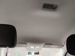 Volkswagen Jetta VS5 280TSI Manual Pioneer Edition - photo 17