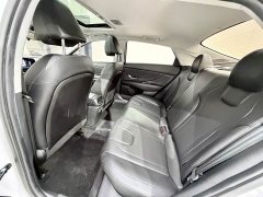 Hyundai Elantra 1.5L CVT Luxury - ფოტო 8