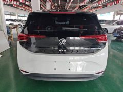 Volkswagen ID.3 Outstanding Edition - ფოტო 5