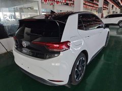 Volkswagen ID.3 Outstanding Edition - ფოტო 6