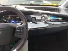 Wuling NanoEV Fun Edition High-Power Version - ფოტო 12