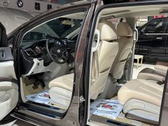 Buick GL8 Land Business Class Smart Edition - ფოტო 8