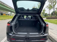 Voyah Lantu Zhiyin Four-Wheel Drive Global Edition - фото 11