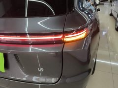 Li Auto L9 Max - ფოტო 7
