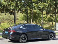 BMW 5 Series 530Li Luxury M Sport Package - photo 7