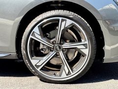 Audi A4L 200 Million Units Joyful Edition 40 TFSI Luxury Dynamic B&O Starry Night Edition - photo 9