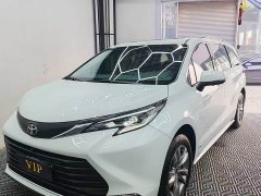 Toyota Sienna 2.5L Hybrid Comfort Edition - ფოტო 3