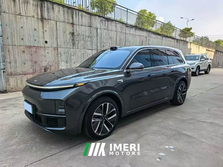 Li Auto L9 Max - ავტომობილი ჩინეთიდან