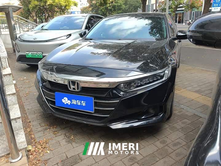 Honda Accord 260TURBO Luxury Edition