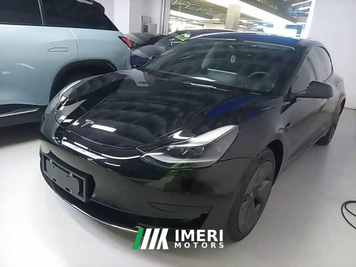 Tesla Model 3 Rear-Wheel Drive