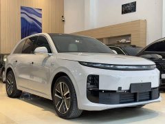 Li Auto L6 Pro - ფოტო 3