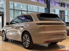 Li Auto L6 Pro - ფოტო 9